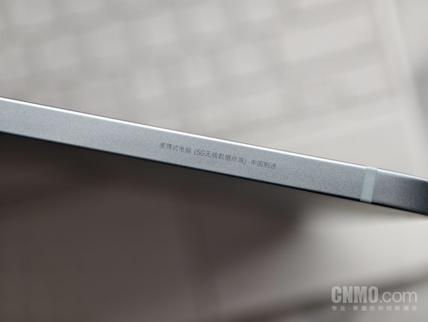 新iPad Air侧面印有“便携式电脑(5G无线数据终端)中国制造”字样
