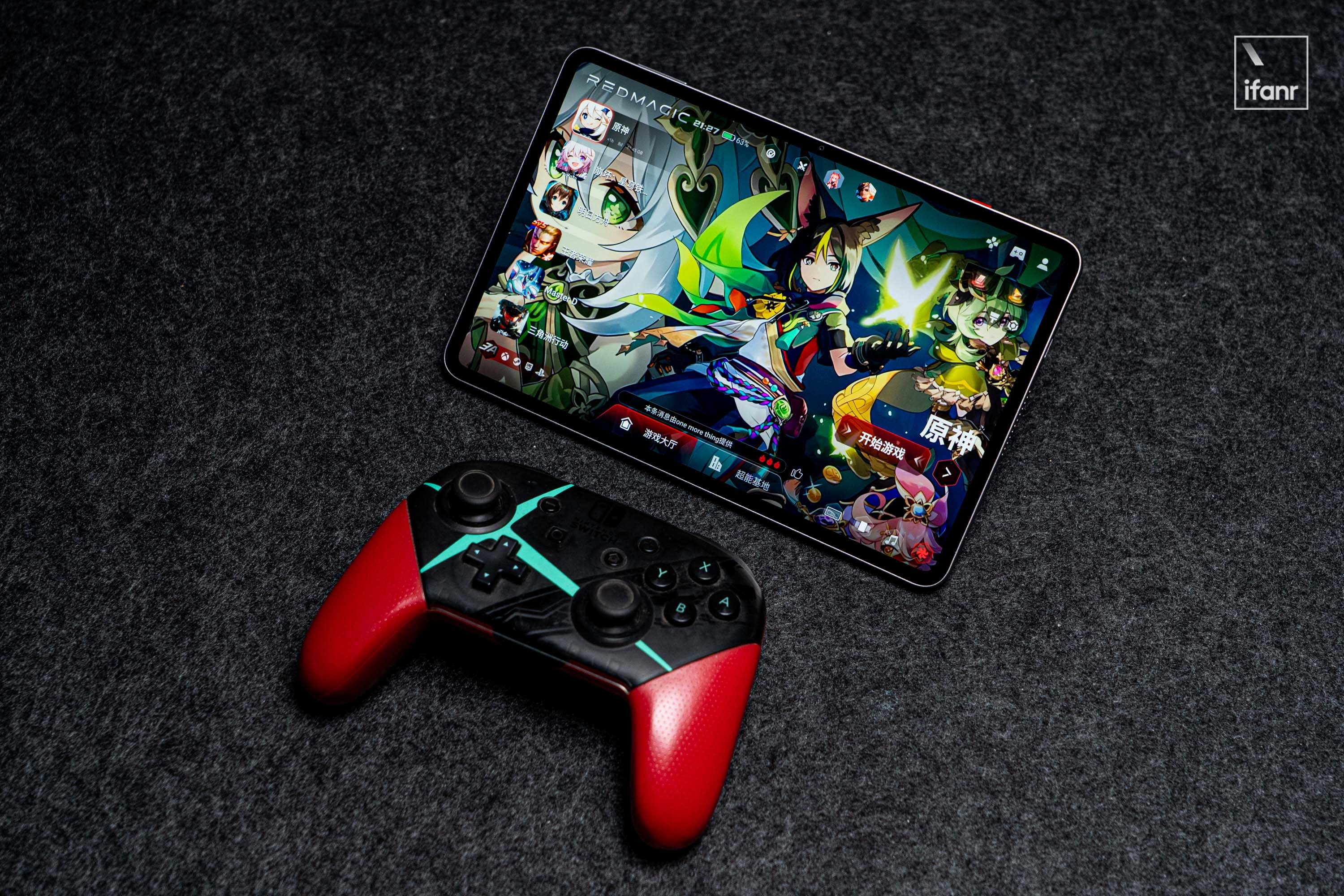 红魔电竞平板 3Pro:出门时是一手掌握的游戏平板,放在家里是全能游戏机