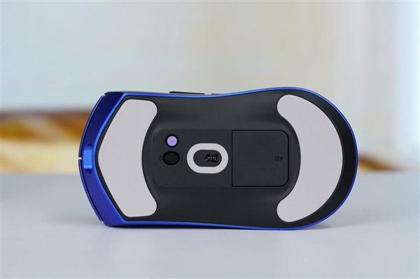 质感金属漆涂装!雷柏VT7二代系列鼠标图赏