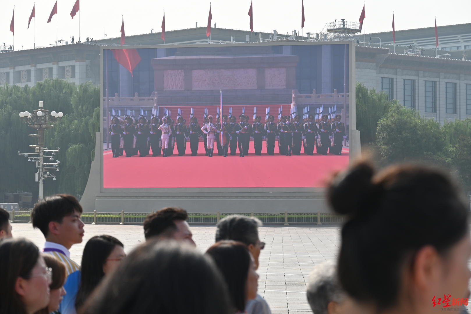 ▲现场大屏 红星新闻记者 张炎良摄