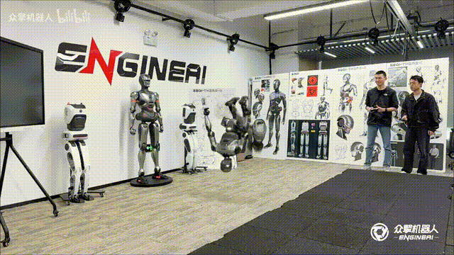 中东土豪,抢购深圳众擎机器人