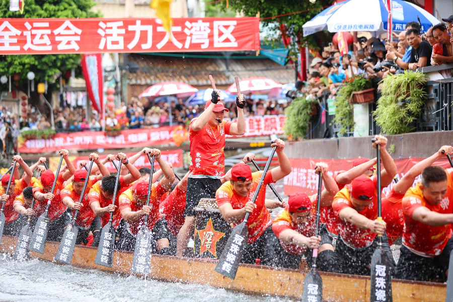 叠滘龙舟赛,图源东胜东队