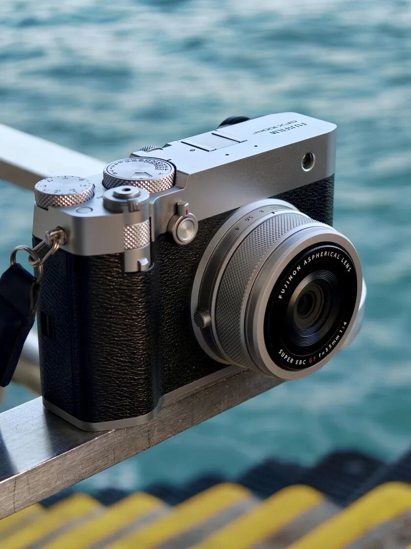 中画幅的街头革命:富士GFX100RF香港漫游