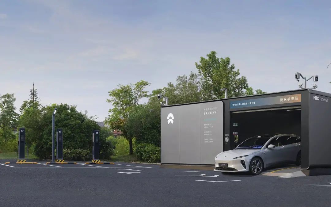 蔚来最便宜新车来了!萤火虫11.98万起,暂不能换电但能进牛屋了