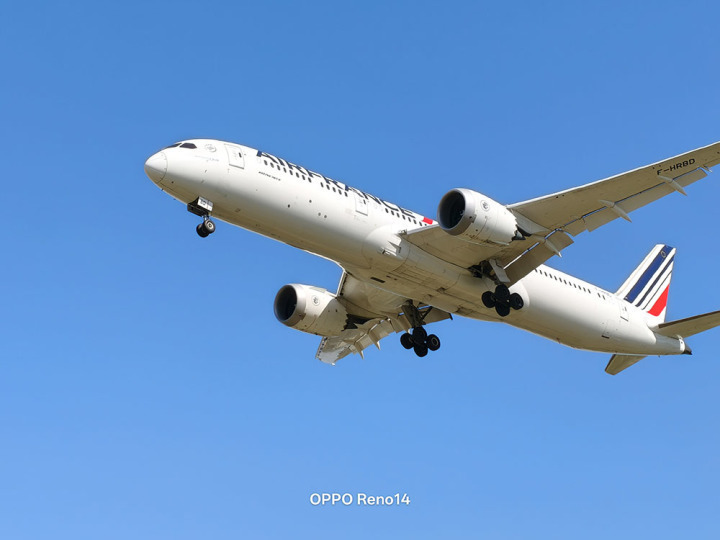 OPPO Reno14实况照片体验 视频能转录全焦段清晰