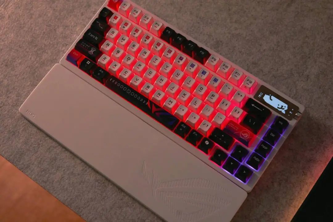 ROG 魔霸 9X 评测:为情绪价值而生的游戏机器,不止有 RTX 5080