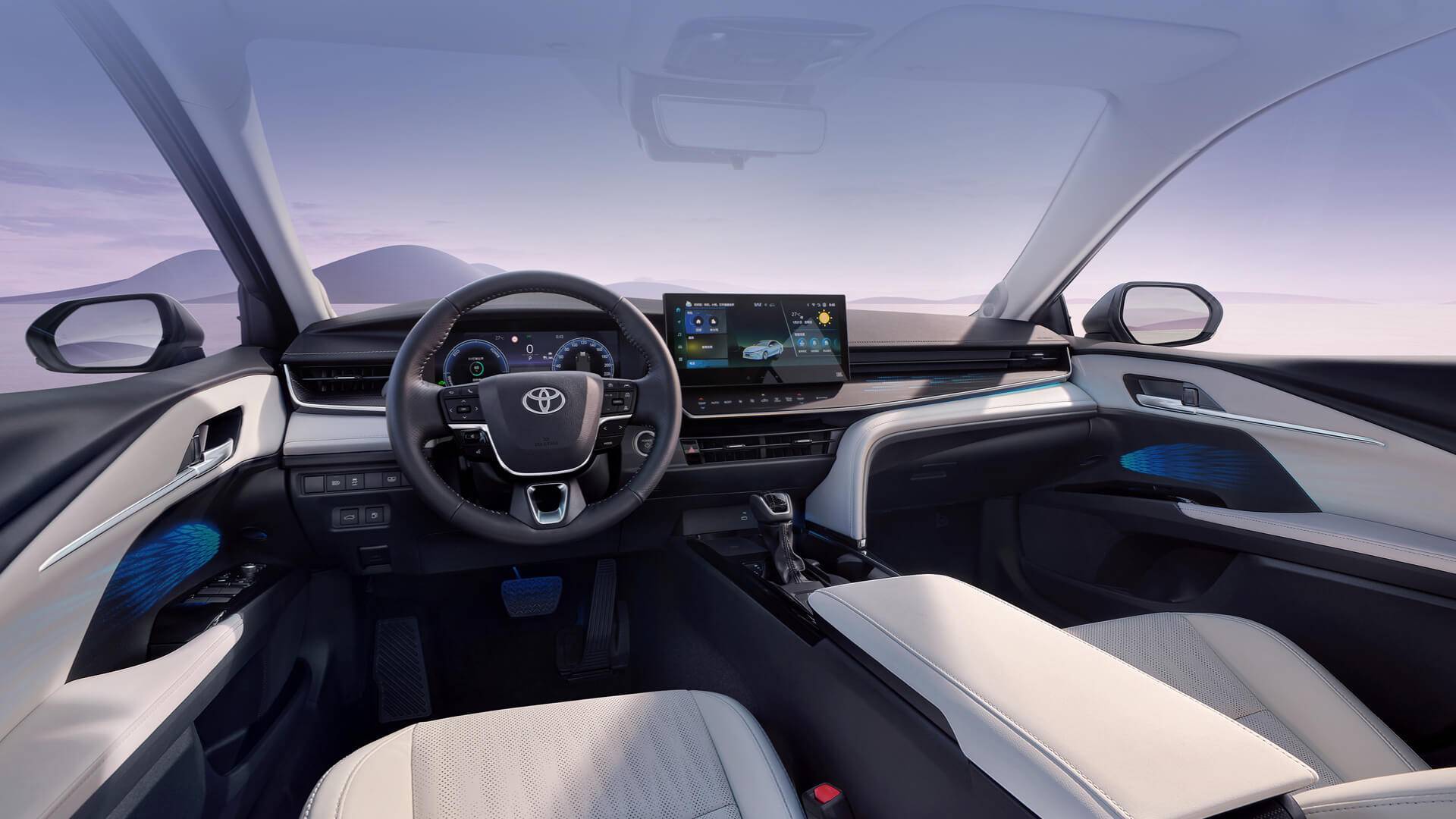 主打年轻运动,26 款丰田凯美瑞上市,多达 15 个版型,售价 17.18 万元起