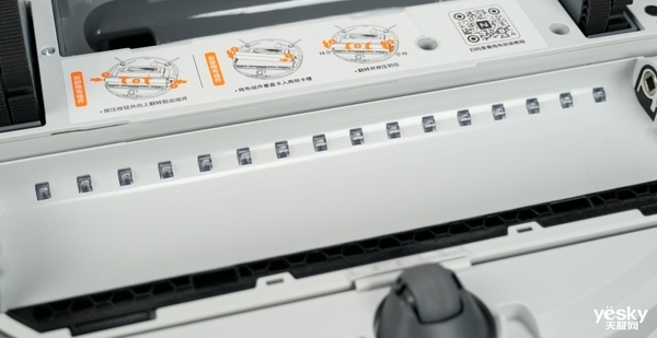 一台顶三台!云鲸逍遥002 AI活水履带洗地机器人让你彻底“躺平”清洁~