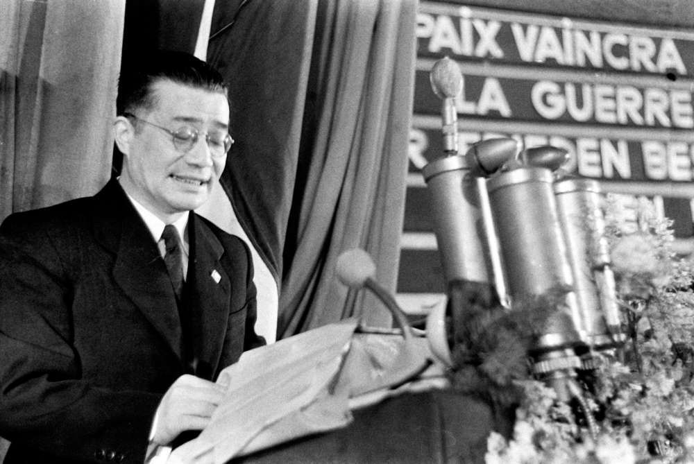 1951年2月21日至26日，世界和平理事会首届会议在柏林举行，中国代表梅汝璈在会议上发言。新华社记者 齐观山 摄