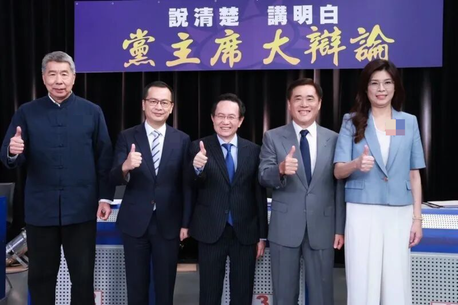 左起:張亞中、羅智強、卓伯源、郝龍斌、鄭麗文,圖源:臺媒