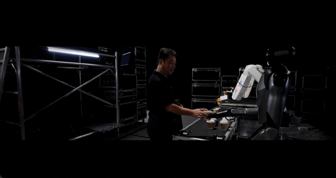 刚刚,华为超燃爆更!鸿蒙6和世界模型登场,升级盘古5.5引爆智能体革命