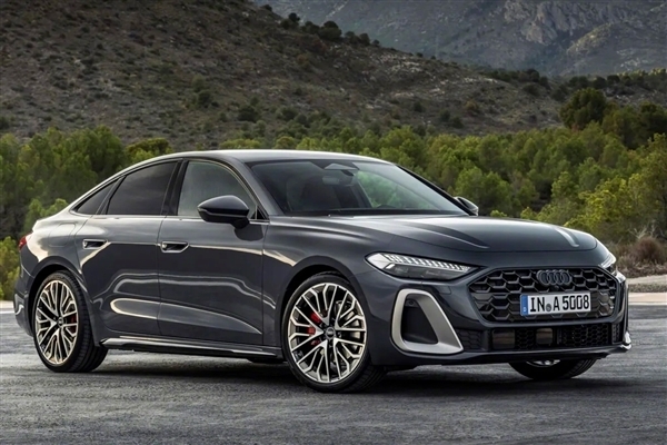 太混乱!奥迪决定不改名了:A4还是A4、A5仍是A5