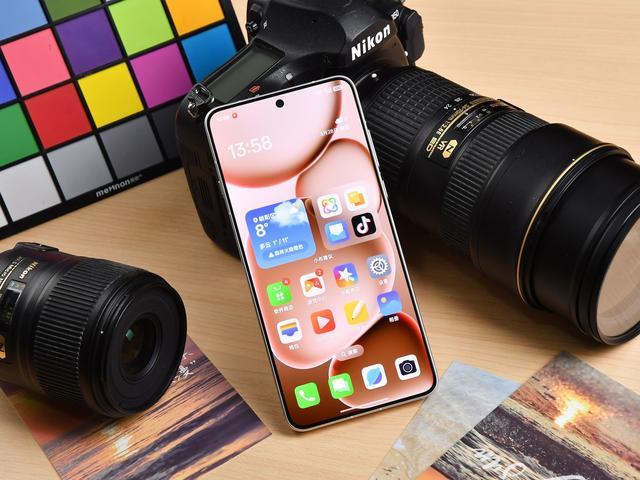 AI大主题下的全面进化,OPPO Find X8 Ultra这些功能亮了