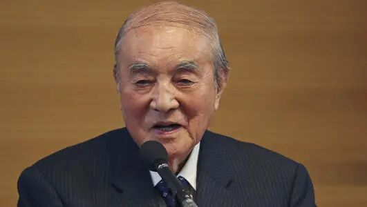 (日本前首相中曾根康弘)