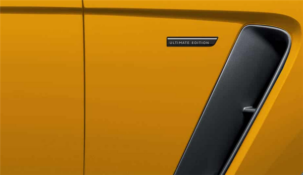 内燃机时代的谢幕之作!捷豹F-PACE SVR最终版发布:最后一次搭载V8发动机