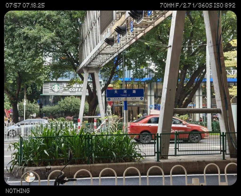 评测|注定小众的 Something:Nothing Phone (3) 为谁而生?