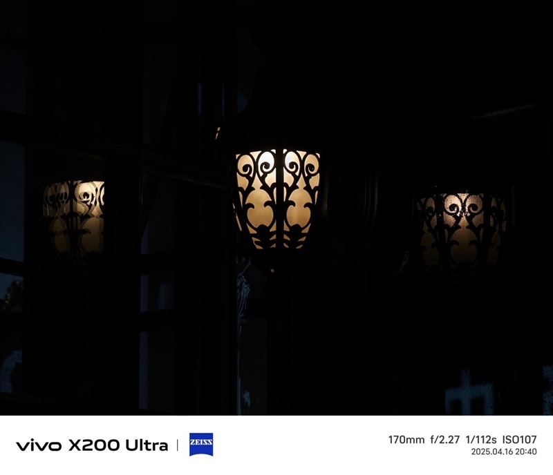 史上首款手机“大炮”!vivo X200 Ultra评测:自带外挂的全能V单