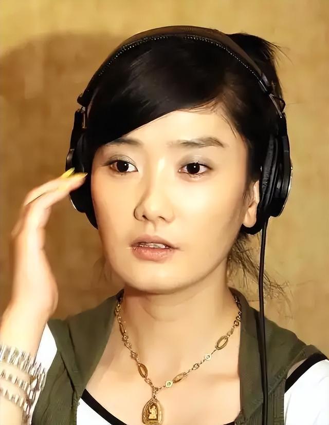 两人默契搭档23年却没成夫妻，如今一个年入千万，一个负债累累