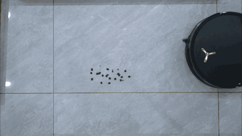 科沃斯地宝X9 PRO实测:飓风吸尘+活水滚筒洗地如何碾压传统扫地机?