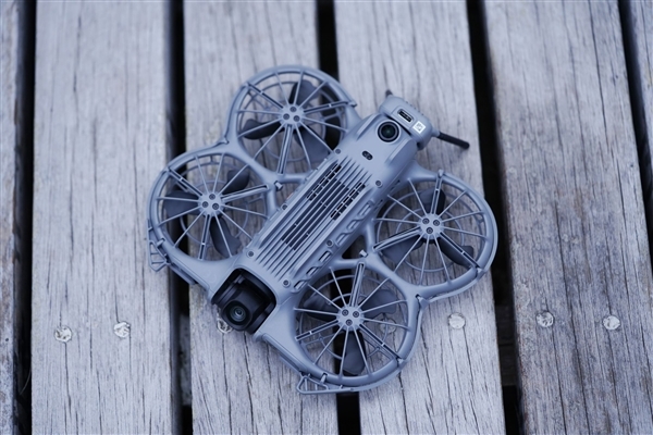 会飞的跟拍摄影师！大疆DJI Neo 2图赏