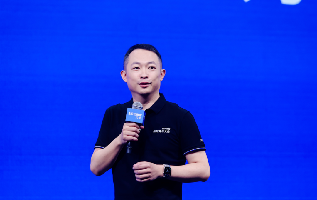 对话知乎周源：AI时代，最值钱的是这两件事 | 浪潮对话