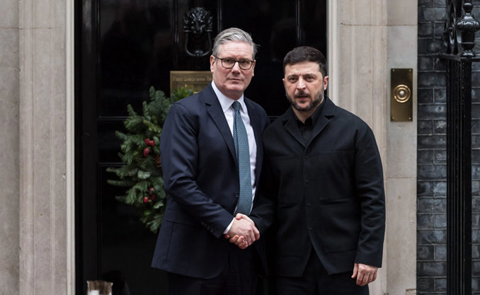 英国首相斯塔默与乌克兰总统泽连斯基,资料图 图源:英媒