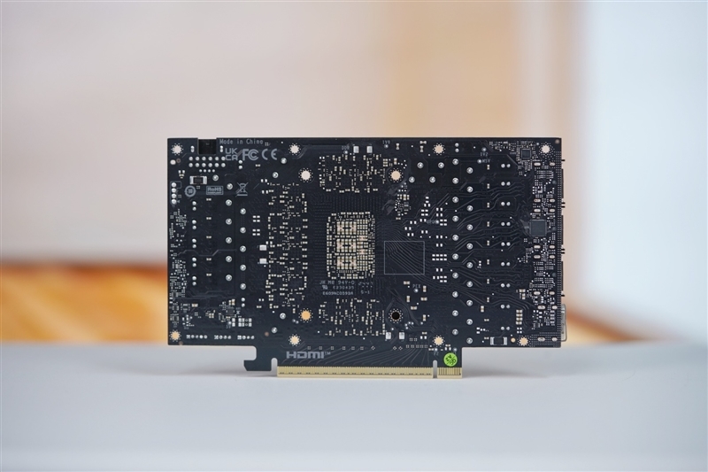 影驰GeForce RTX 5080圣刃OC显卡评测:小尺寸高性能 高端玩家完美之选