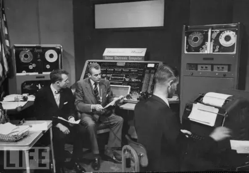 1969年“阿帕网”(ARPAnet)实验性连网