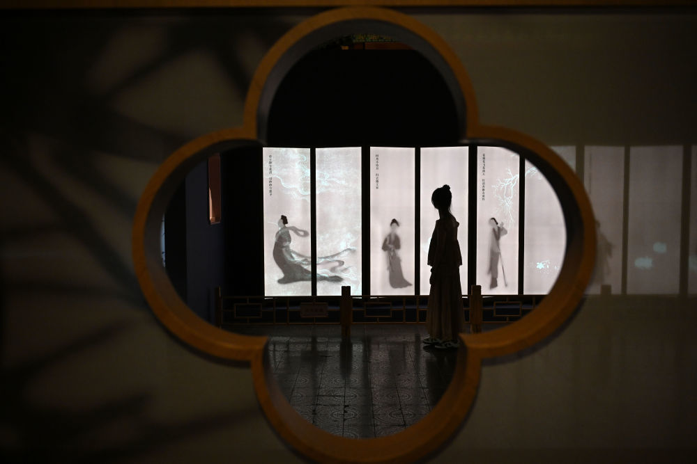 2024年/“千秋佳人——故宫博物院藏历代人物画特展”/摄影:金良快