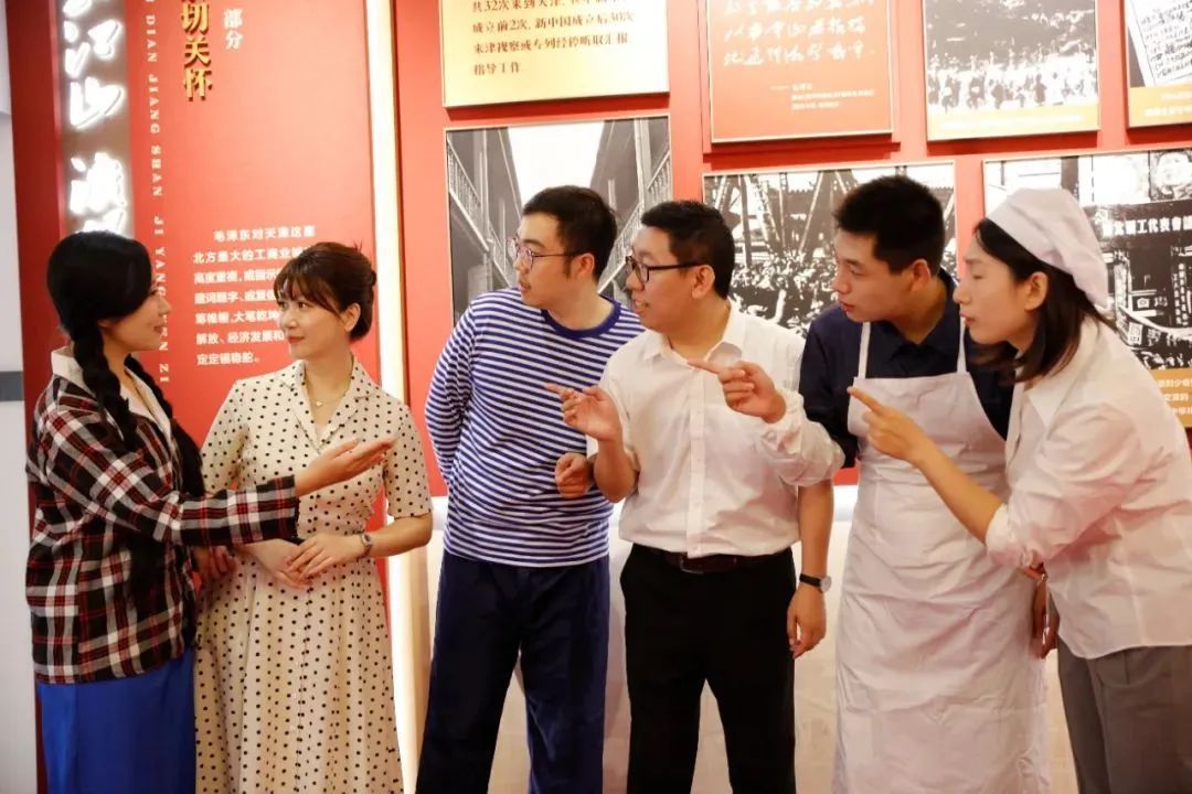 《前进，沿着光辉的足迹！》剧照（央广网发 和平区供图）