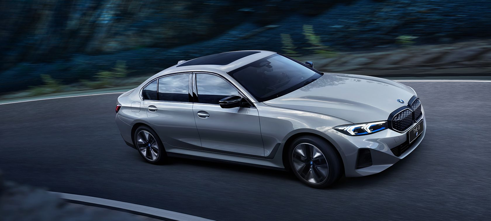 更运动的 3 系,更锐利的 X5 和重塑的 1 系,新世代的宝马依旧想让你开起来