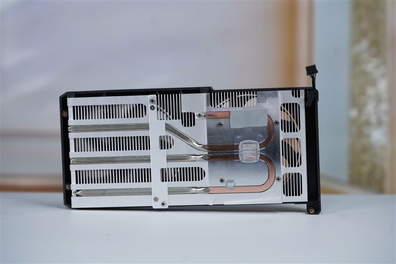 映众RTX 5060曜夜显卡评测:RTX 4060的价格 性能强于RTX 4060 Ti
