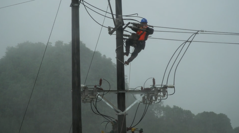 微视频｜多地遭遇持续强降雨 救援现场一线直击