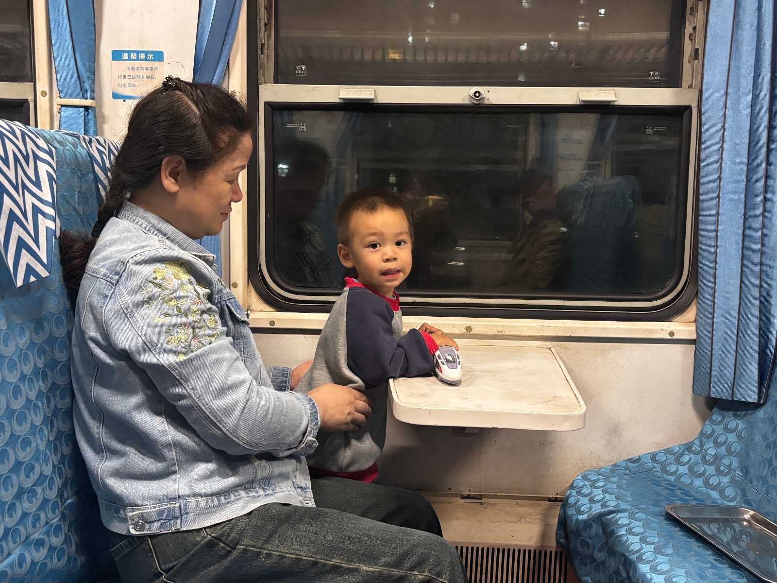 微信图片_20251107183217_649_345