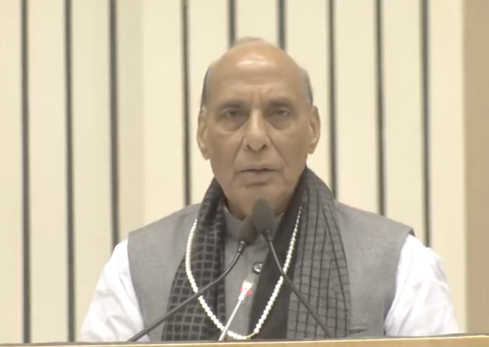 印度国防部长辛格在一次活动上称印巴“边界可能改变”。 图源:印度亚洲新闻国际通讯社视频截图