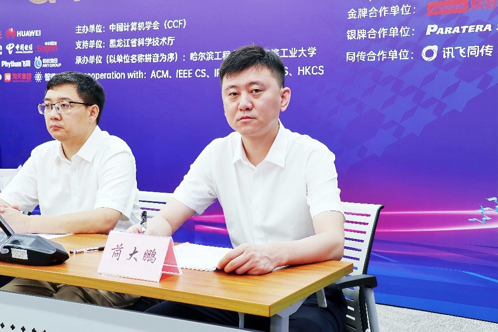 马斯克最新访谈：星链手机2年后上市，25年内实现火星移民