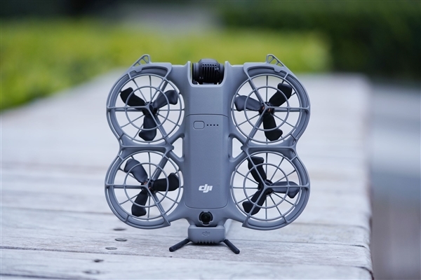 会飞的跟拍摄影师！大疆DJI Neo 2图赏