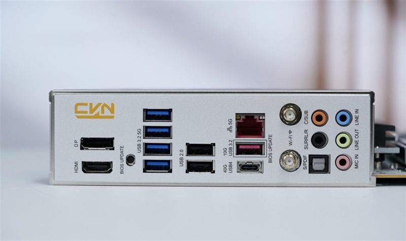 七彩虹CVN X870 ARK FROZEN V14方舟主板评测: 5G网卡+高频内存 锐龙9000舰队新旗舰