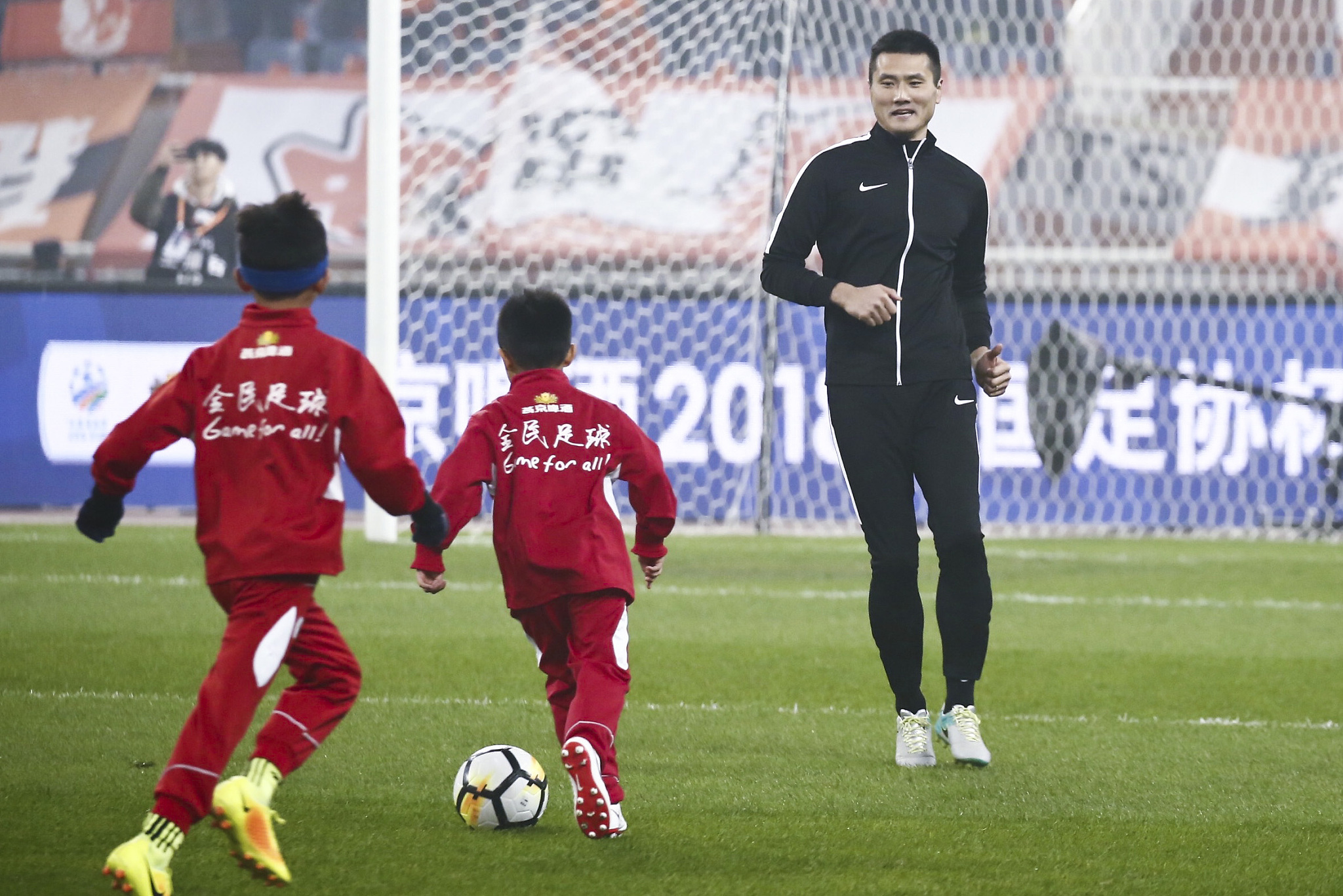 邵佳一一再强调青少年“拔尖”人才。