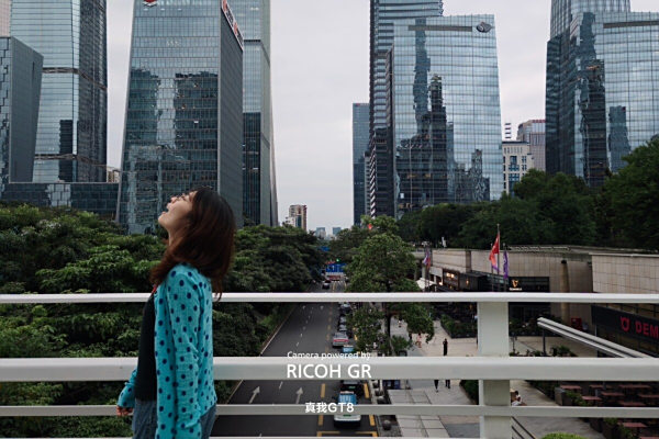 真我GT8 综合评测:性能影像双在线,续航屏幕全拉满