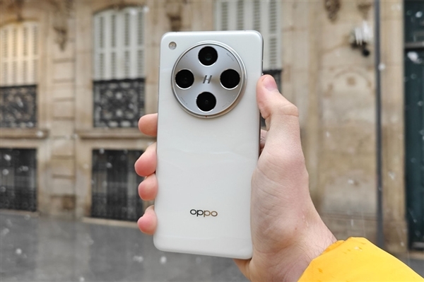 天玑9500之王!OPPO Find X9系列曝光:三剑齐发