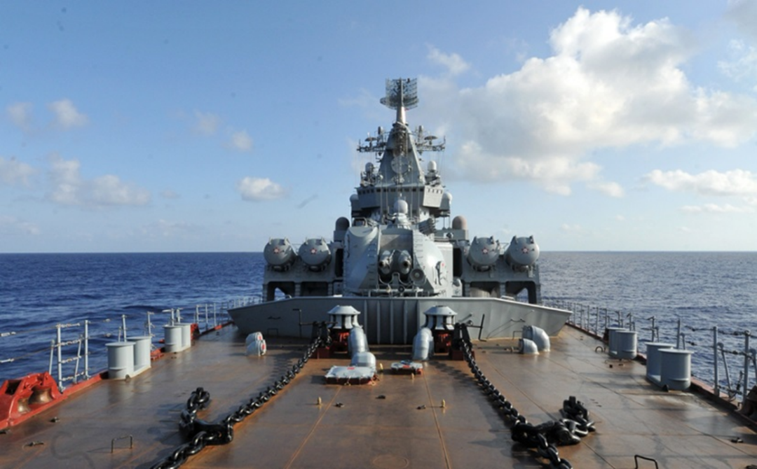 “莫斯科”號導彈巡洋艦前甲板 圖:中國軍網