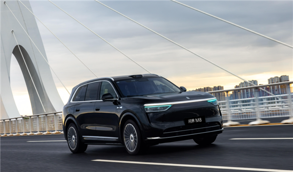 理想i8光速降价了!还有机会扳回一城吗