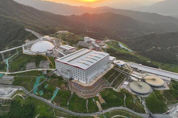 宁德时代这波锂矿停产,真要把电车干涨价了?