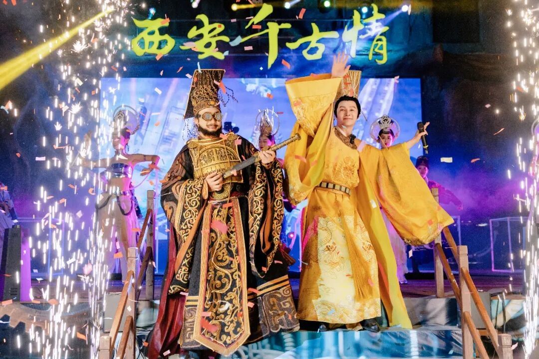 郑国霖在景区当NPC 图/受访者提供