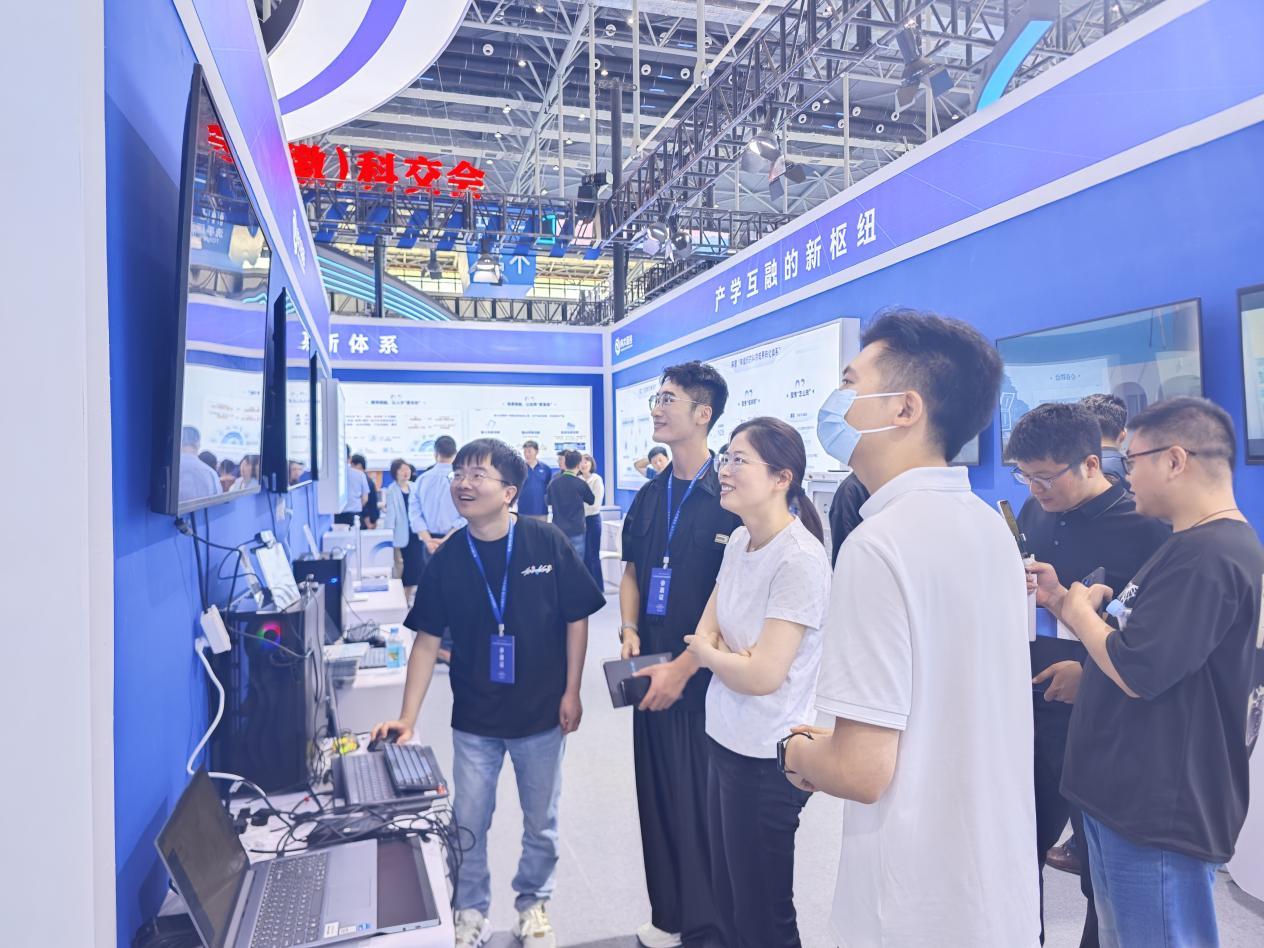 科大硅谷片区企业亮相科交会。科大硅谷供图
