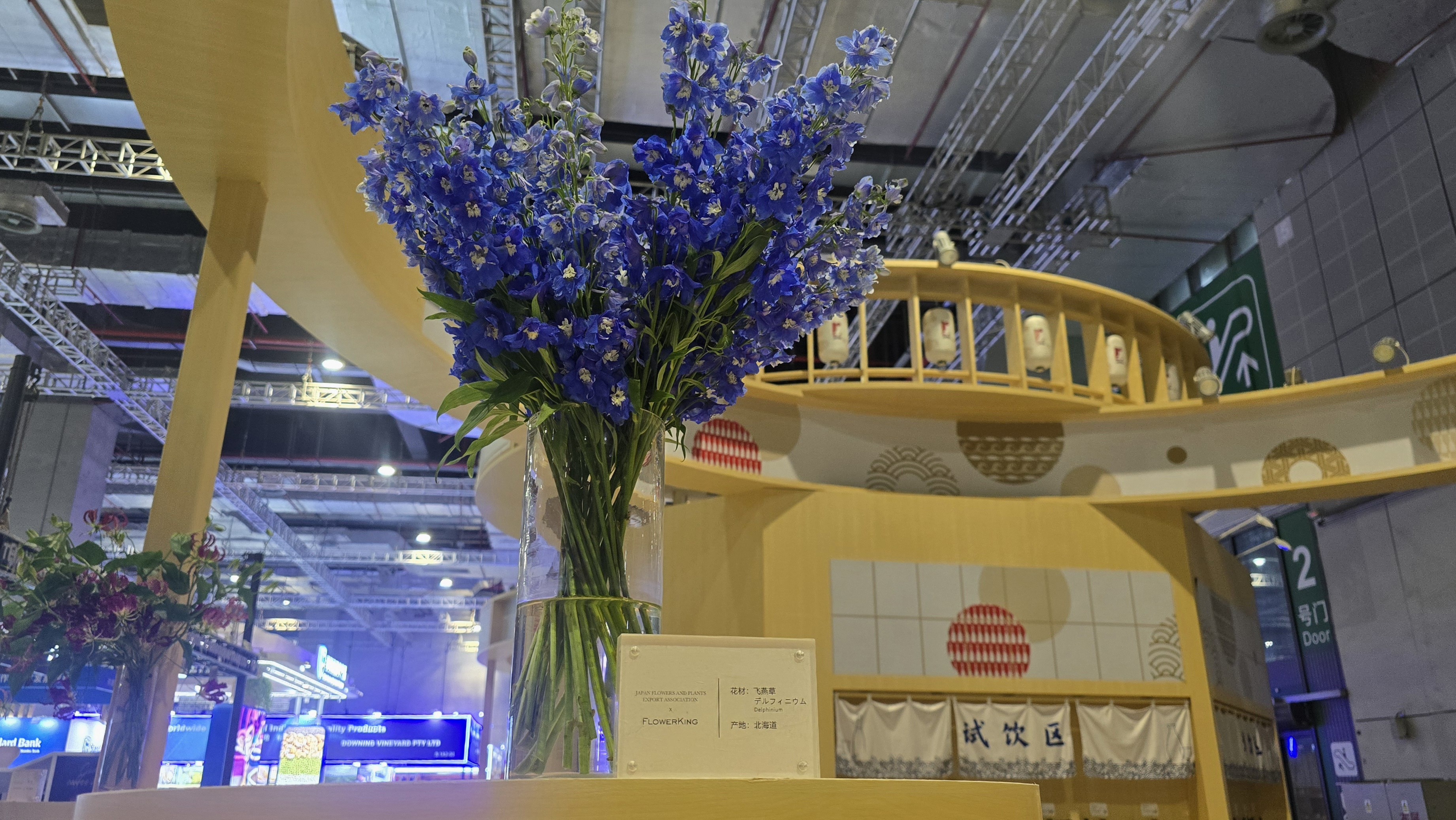 从日本各地空运来的鲜切花 观察者网