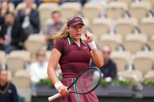 6-2!6-2!法网最大夺冠热门诞生,碾压对手,郑钦文下场时间确定