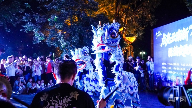 点亮云南新“夜”态网络主题直播活动现场（央广网记者 魏文青 摄）