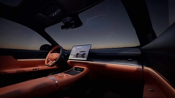 全球顶级设计大师领衔操刀 长安启源Q07预售:先享价13.98万起